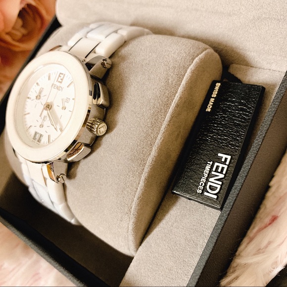 Fendi Ceramic' White Dial Chronograph Quartz Watch - Picture 2 of 8